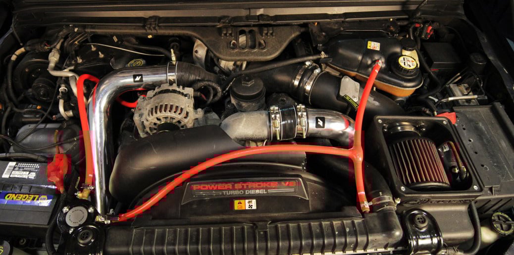 6.0-powerstroke-engine-bay