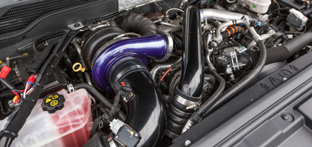 LML-Duramax-Engine-Bay