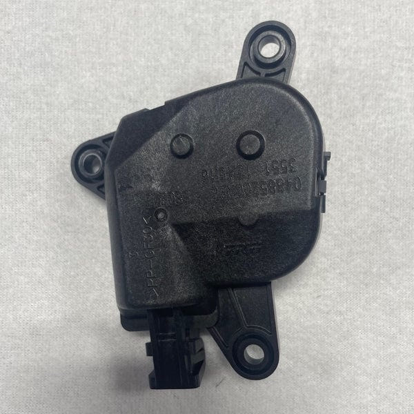 Mopar Single Zone Heat &amp; A and C Actuator for 03-09 Ram 5.9L and 6.7L Cummins 2500 and 3500