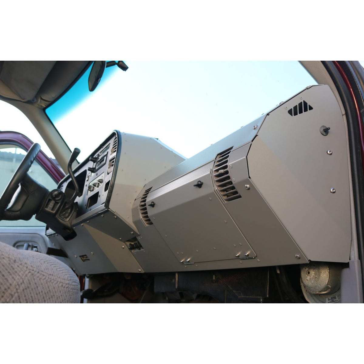 LRB Aluminum Dashboard 95-98 GM OBS GMT400 C/K1500