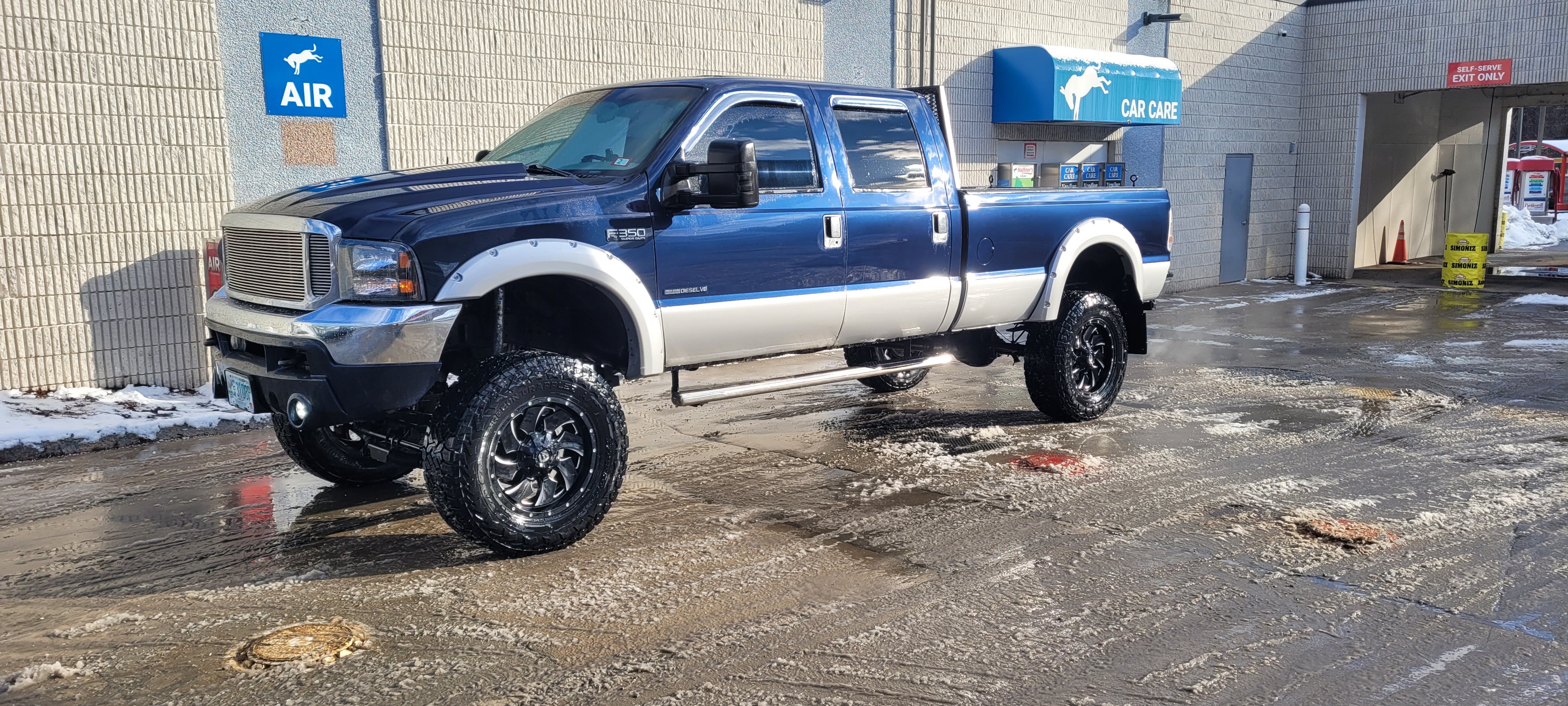 Garage photo - Customer 23167747948909