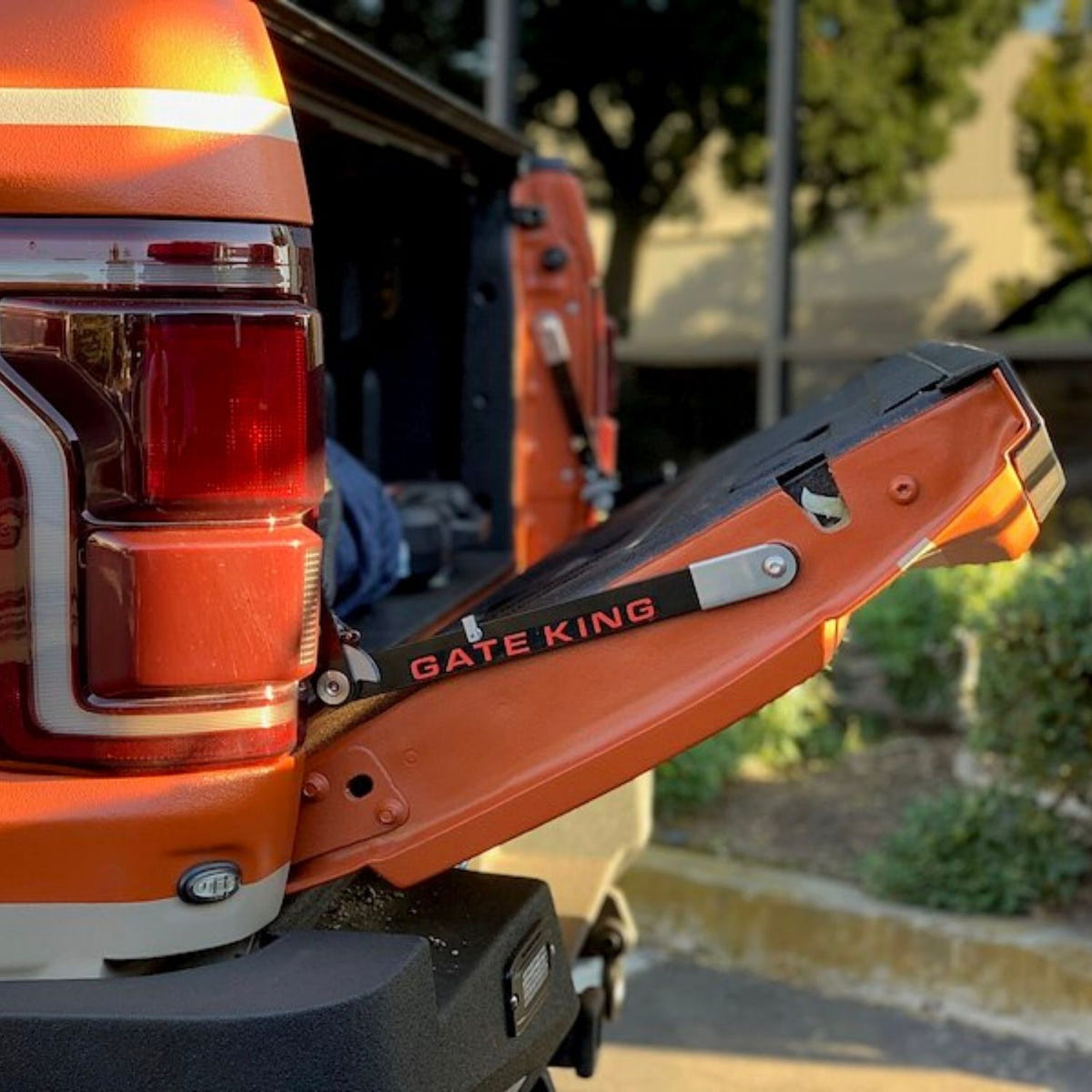 Gate King no-drill tailgate position adjuster for Ford F-150 F-250 and F-350