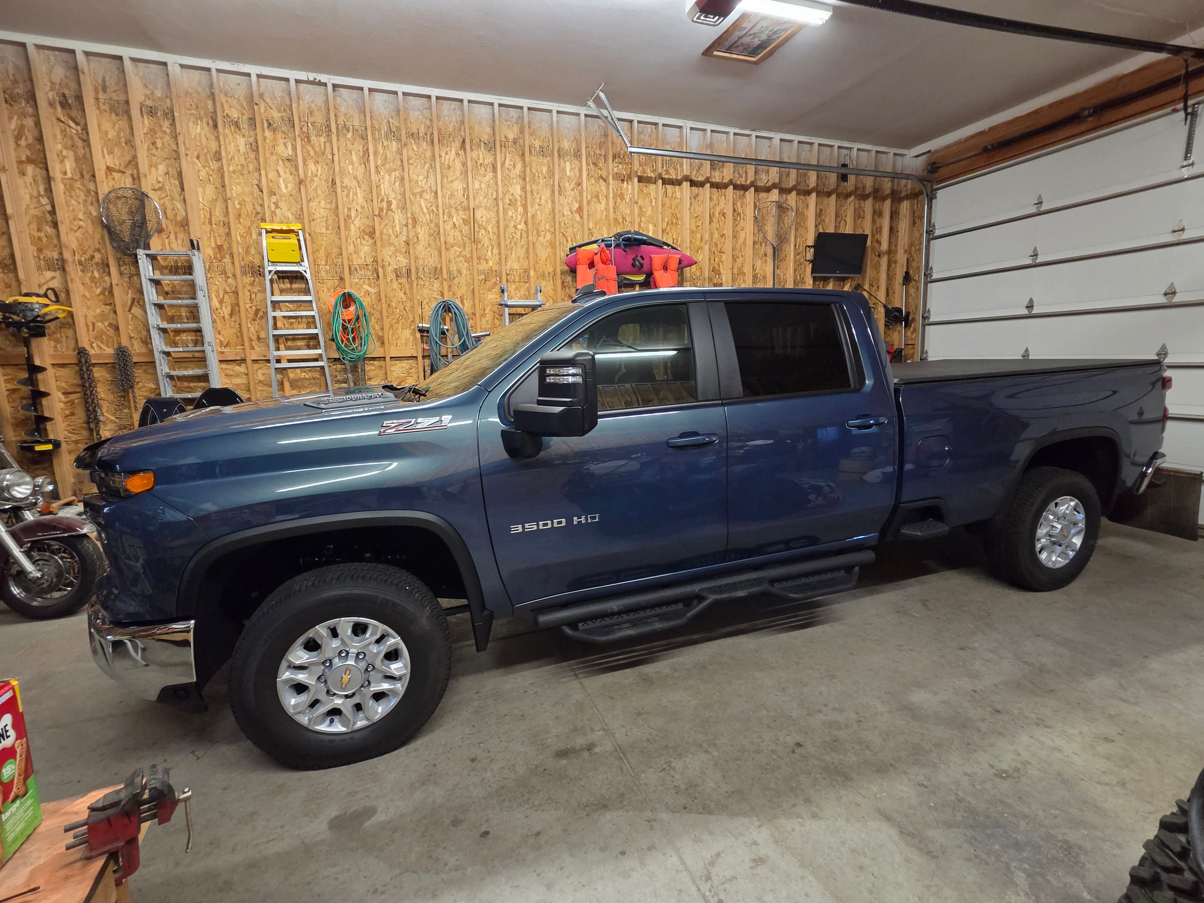 Garage photo - Customer 24548998283629