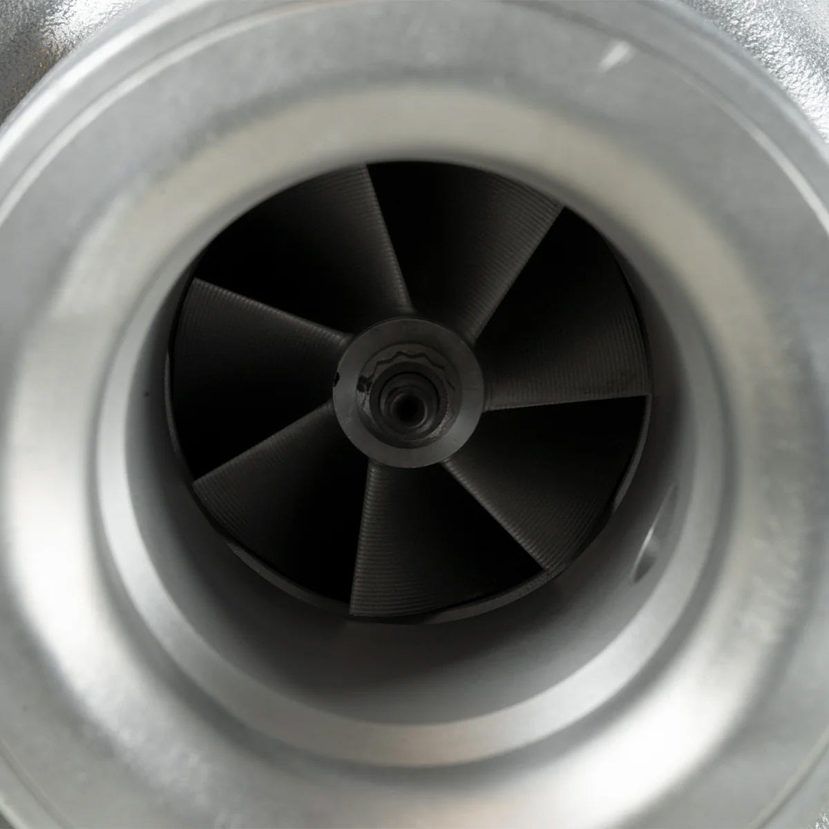Holset Remanufactured HE300VG Turbocharger Kit With Actuator for 19-24 Ram 6.7L Cummins