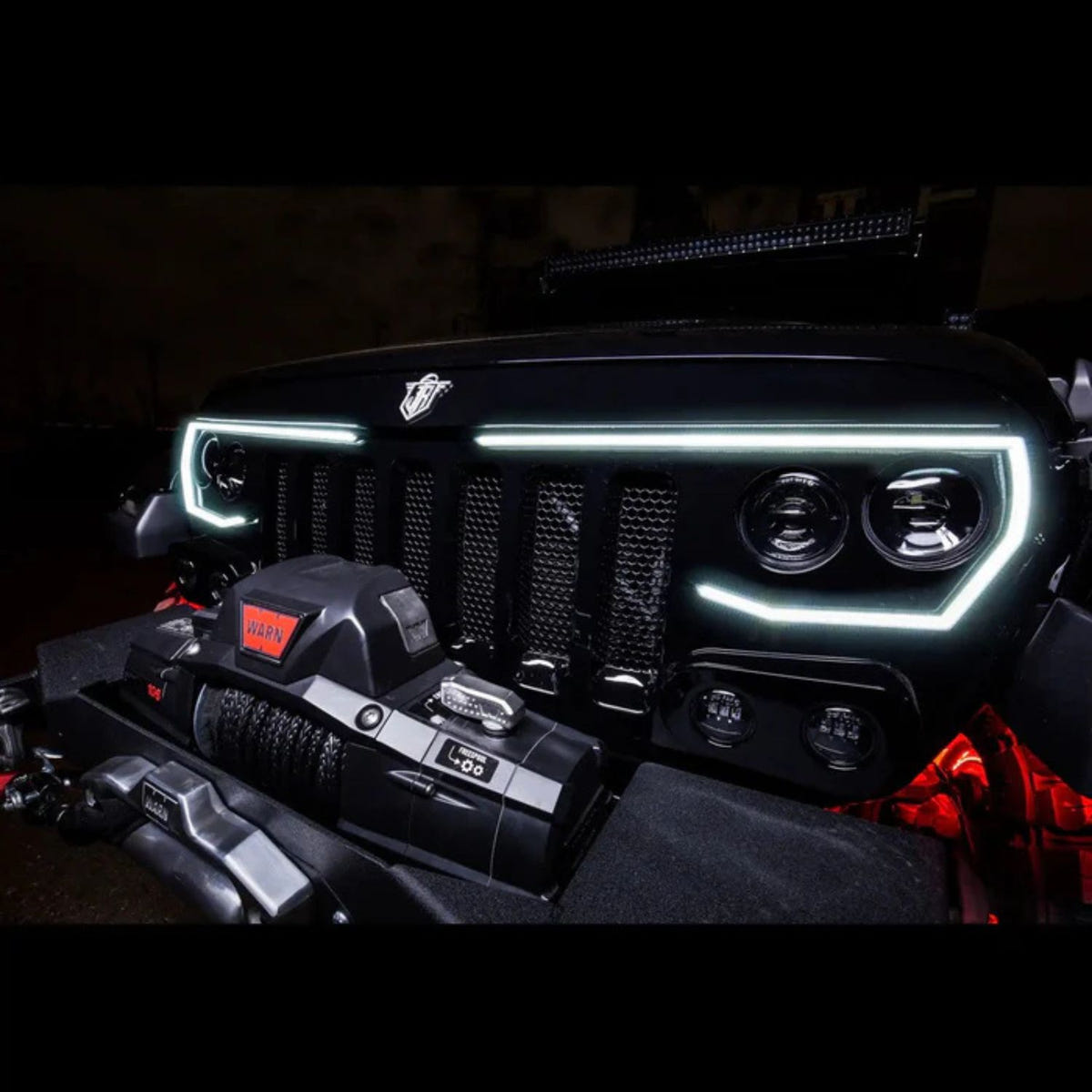 Close up ORACLE VECTOR Pro Series II 5837-PRO Jeep JL LED grille low high beam DRL