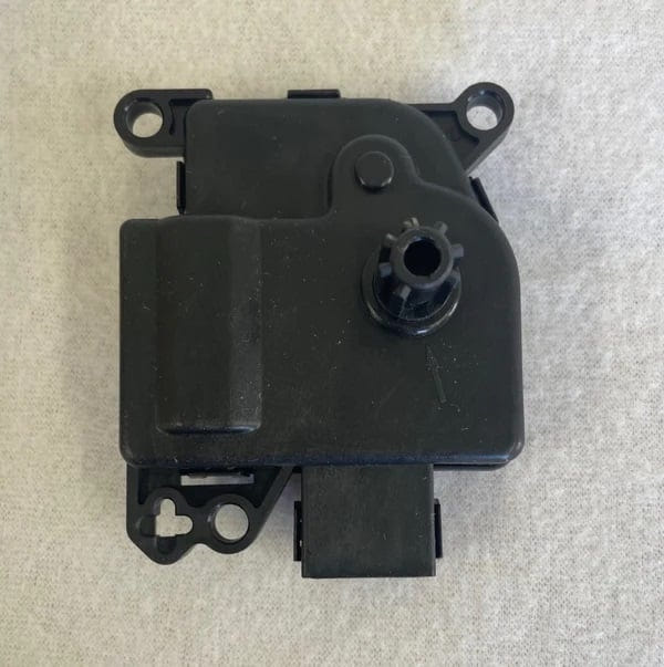 Mopar HVAC Door Actuator for 10-18 Ram 6.7L Cummins 2500 and 3500 and for 14-18 Ram 1500 3.0L EcoDiesel