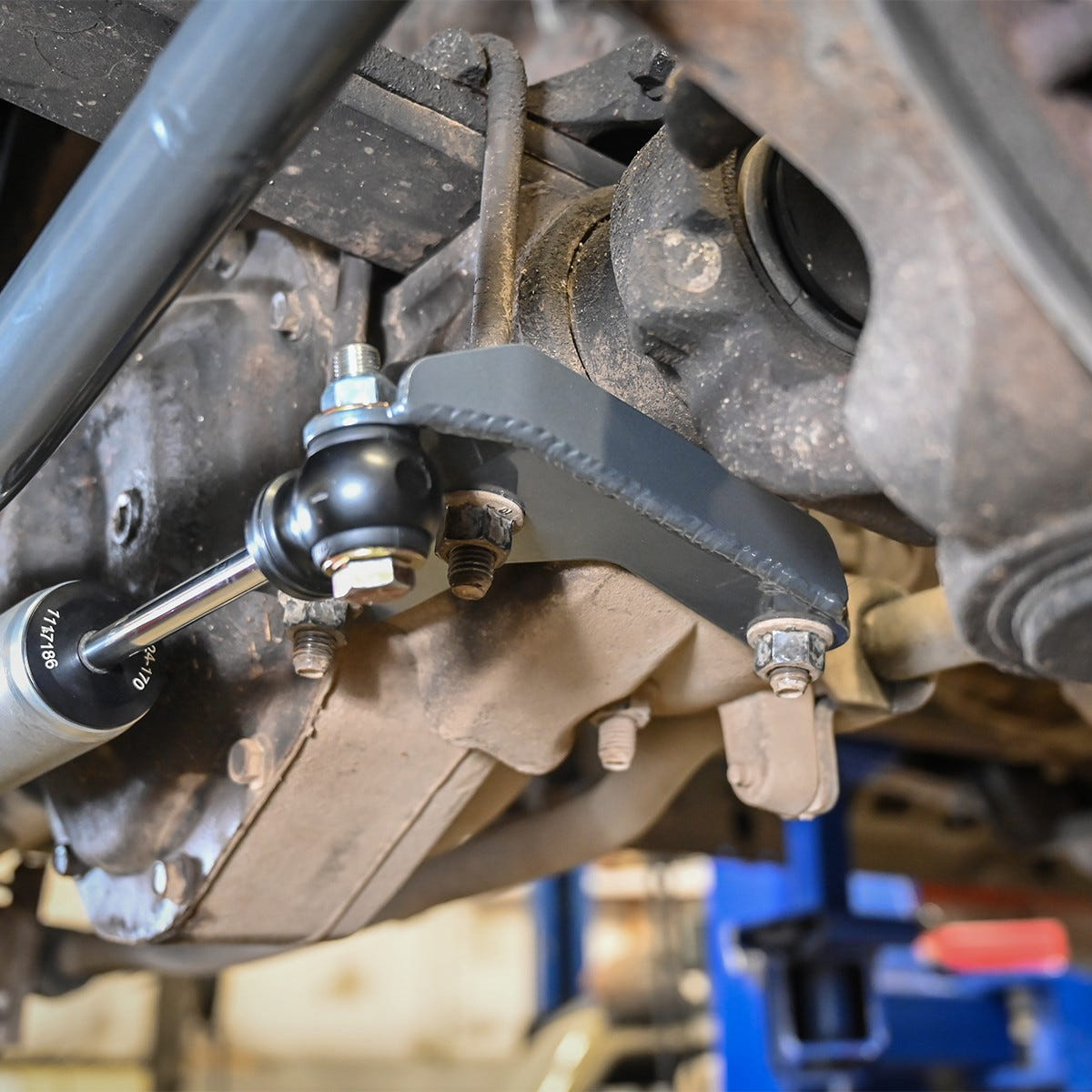 Synergy Dual Steering Stabilizer Bracket 99-04 Ford F-250/F-350 Superduty