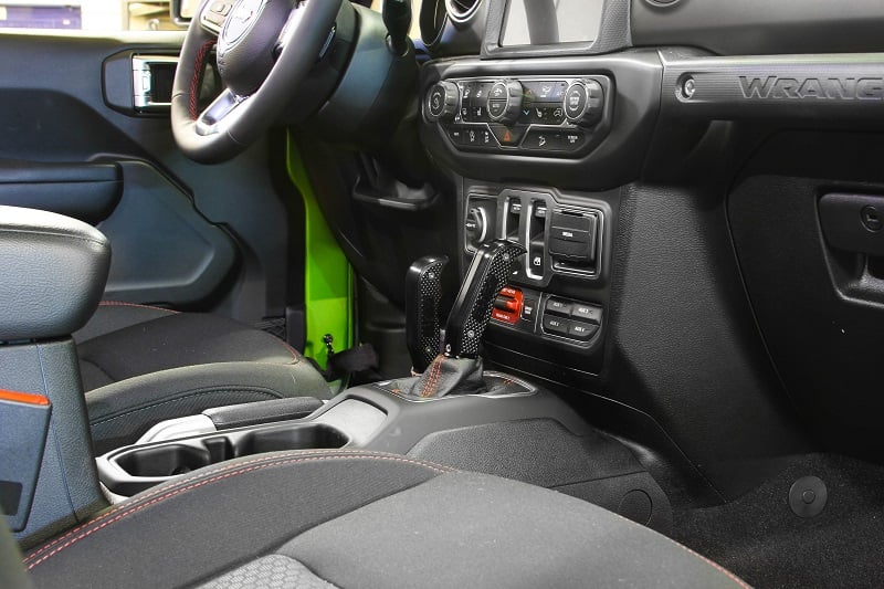 B&amp;M Magnum Grip Auto Shift Handle Set for 18-23 Jeep Wrangler and Gladiator Automatic Transmission