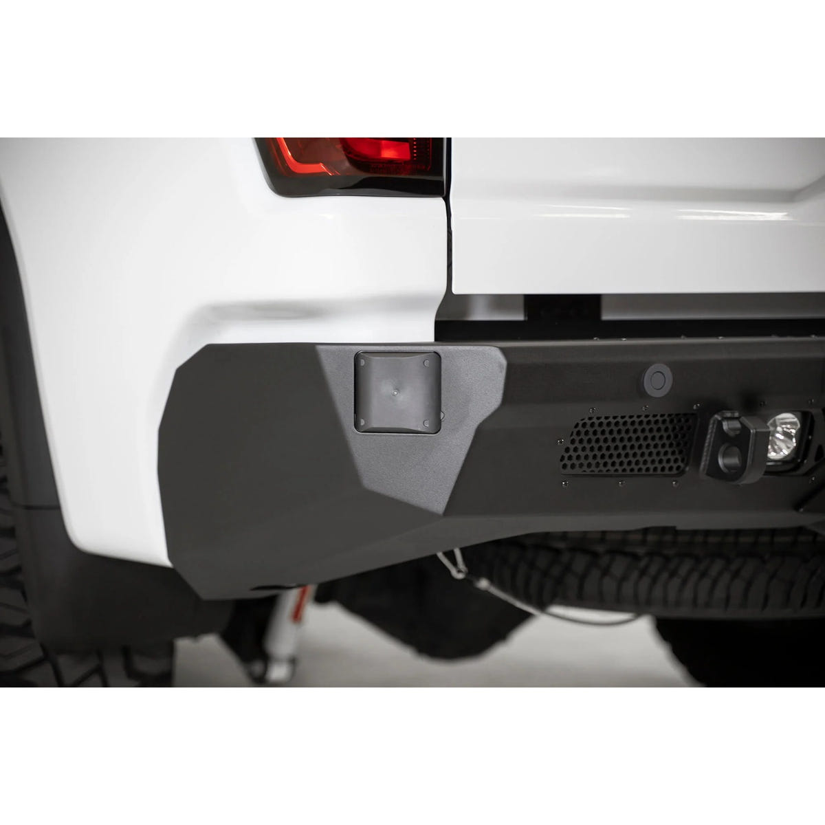 Addictive Desert Designs Bomber HD Rear Bumper With Blind Spot 20-23 GM 6.6L Duramax