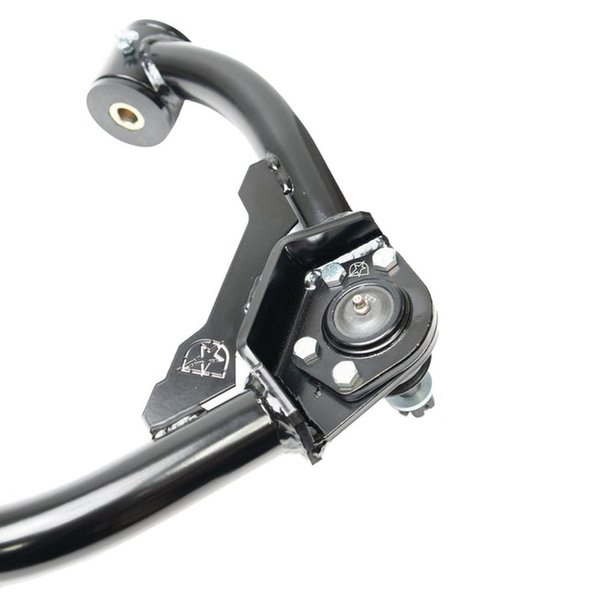 DMAXStore XD Tubular Upper Control Arm Kit 11-19 GM 2500HD/3500