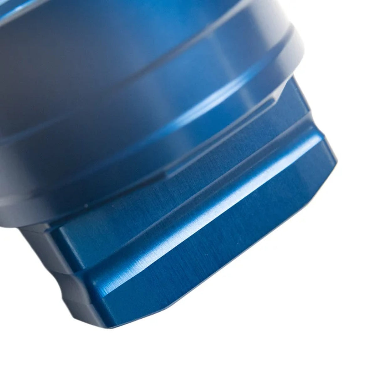 DMAXStore Billet DEF Cap 20-26 GM 6.6L Duramax L5P/LM2/LZ0/LWN