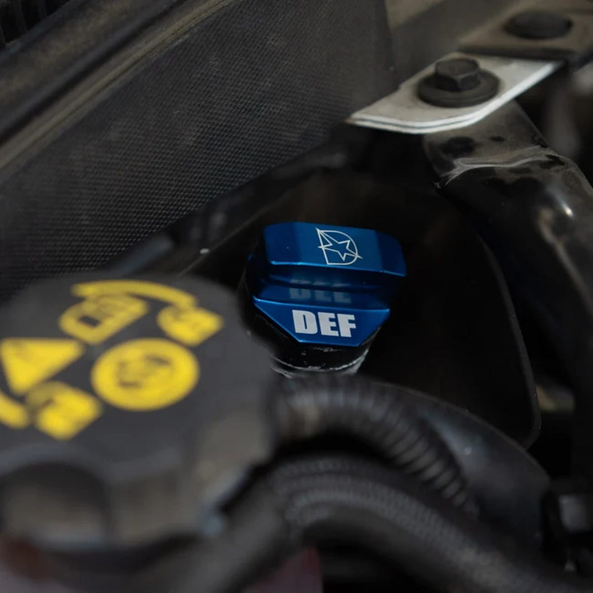 DMAXStore Billet DEF Cap 11-19 GM 6.6L Duramax LML/L5P