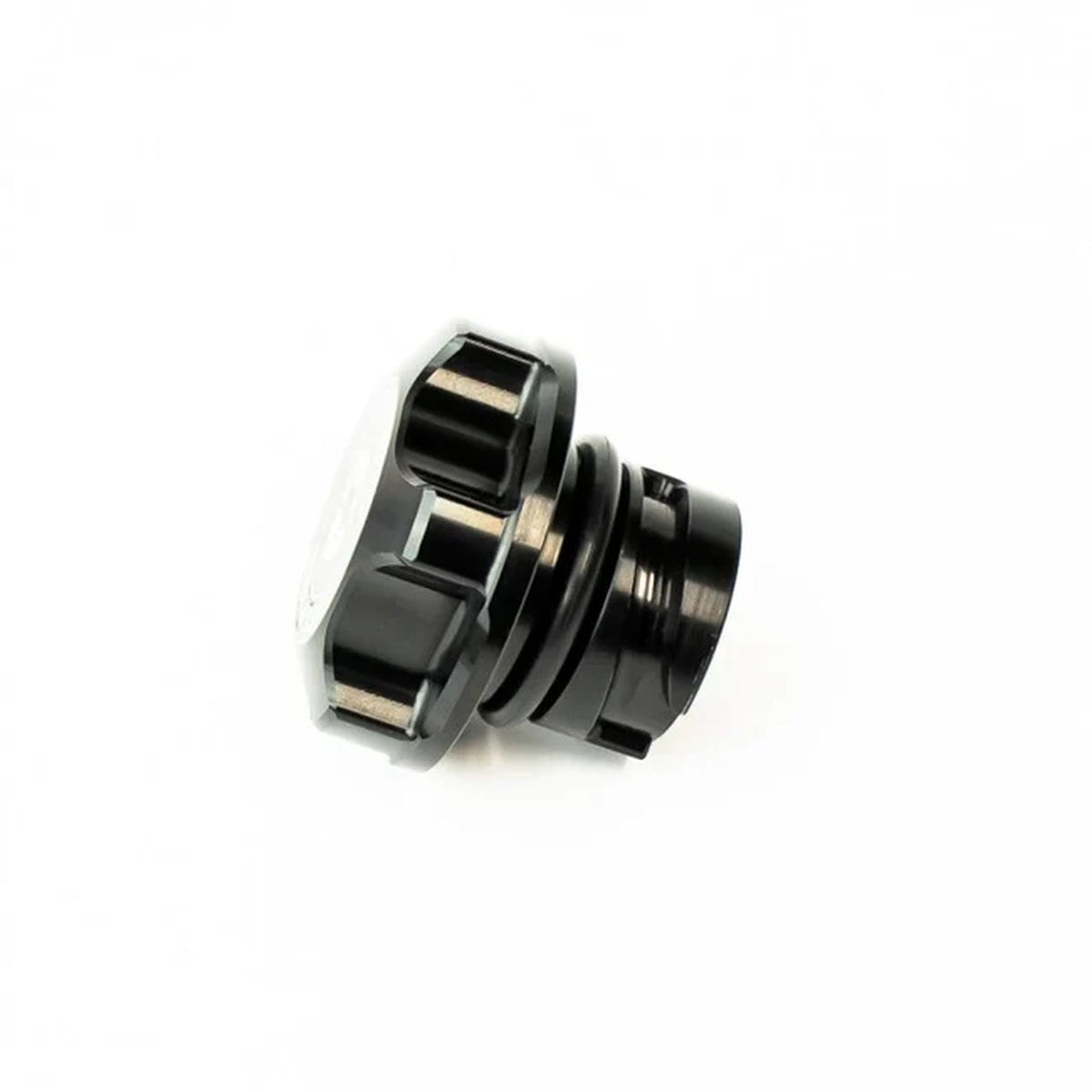 DMAXStore Billet Engine Oil Cap 01-26 GM 6.6L Duramax LB7/LLY/LBZ/LMM/LML/L5P/LM2/LZ0/LWN