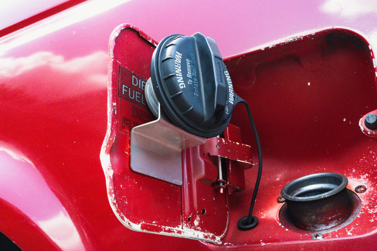 Complete Performance Universal Fuel Cap Holder