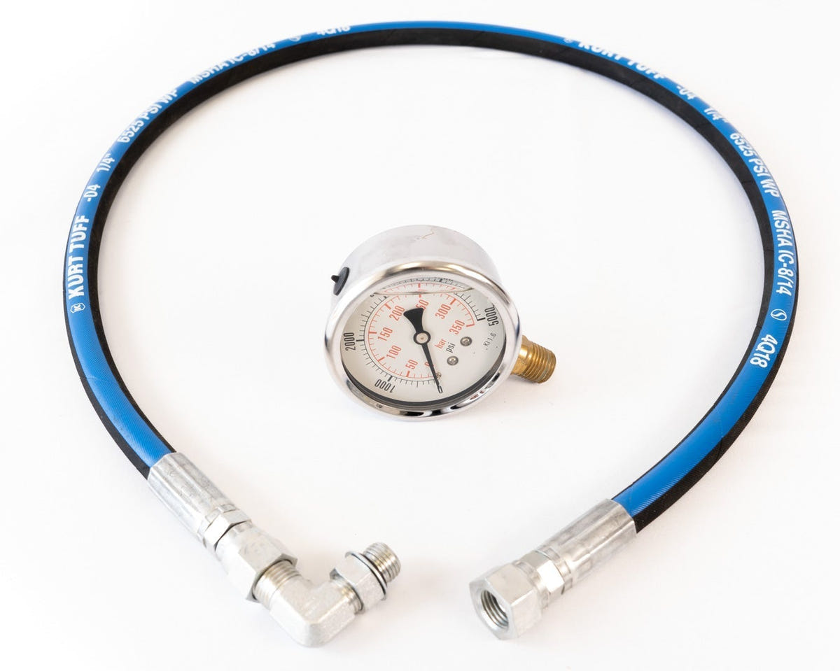 Complete Performance Fuel Pressure Test Gauge for 94-03 Ford F-250 and F-350 SuperDuty