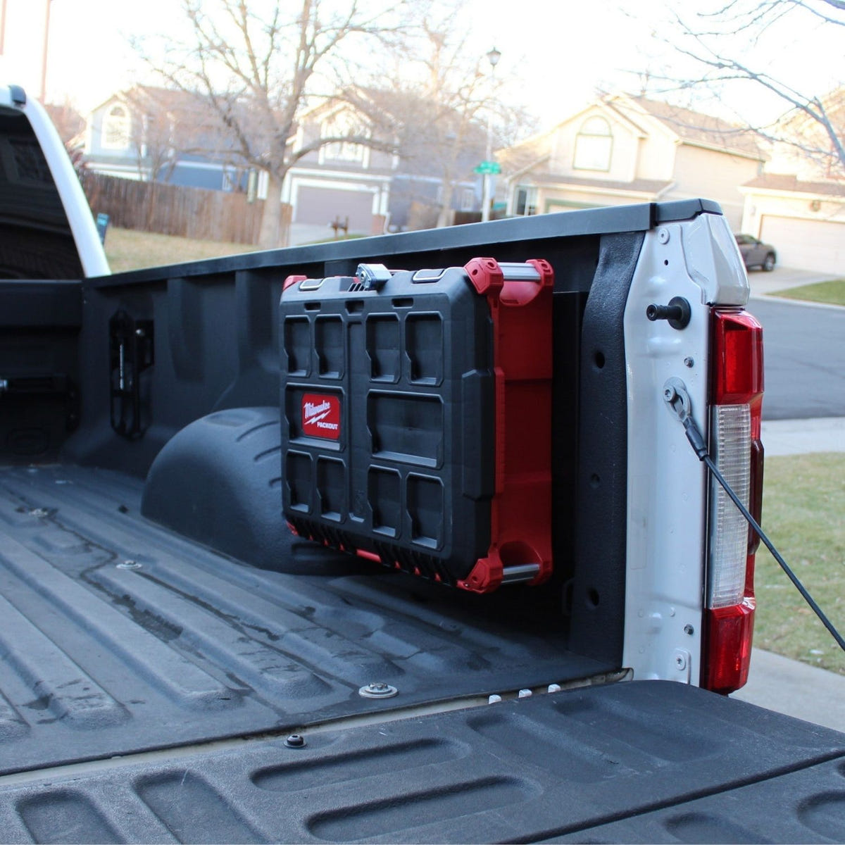Integral Truck locking BoxLink mount for full-size and compact Packout organizers