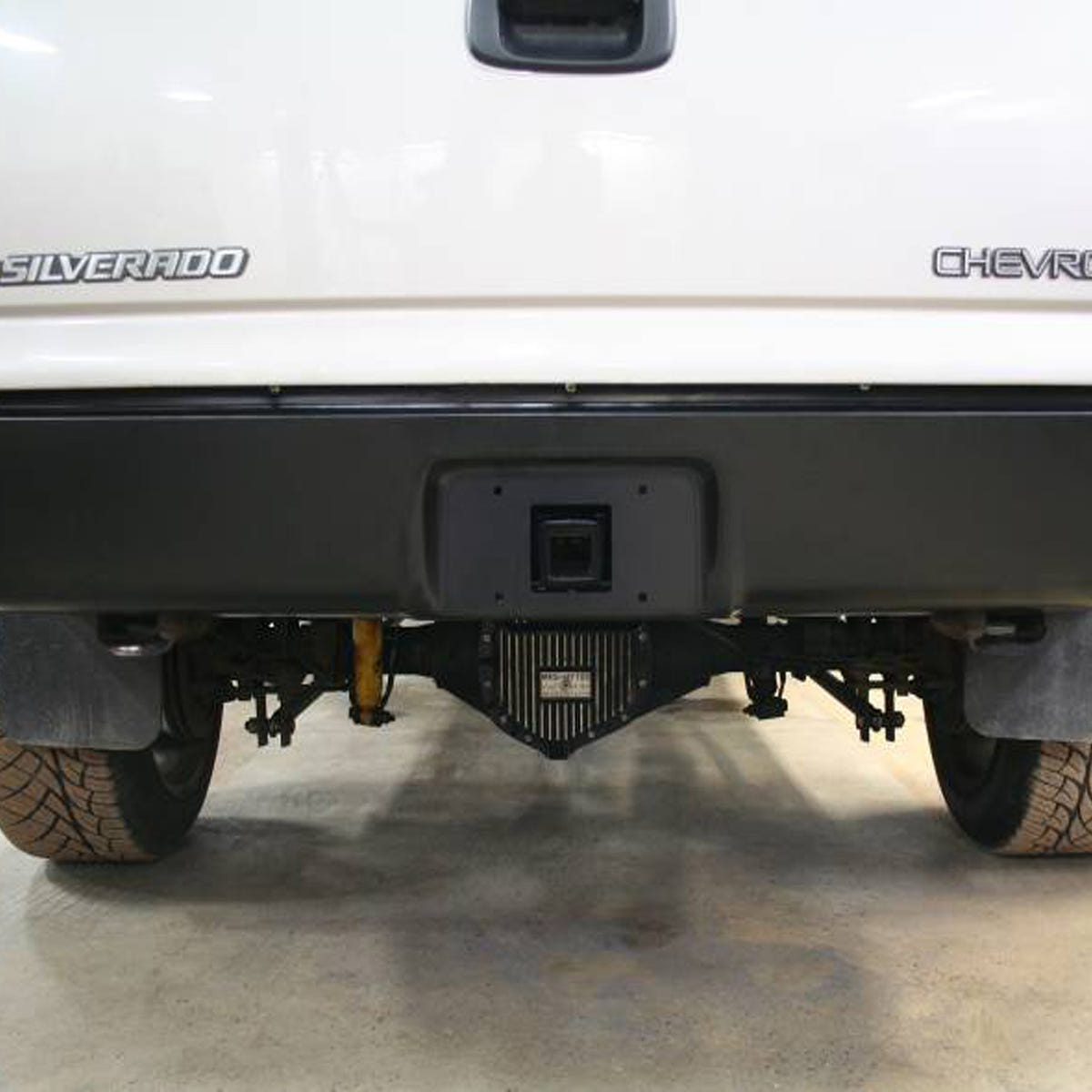 BHP BEHIND Roll Pan 2 inch Hidden Receiver Hitch 01-10 Gm 2500HD/3500HD
