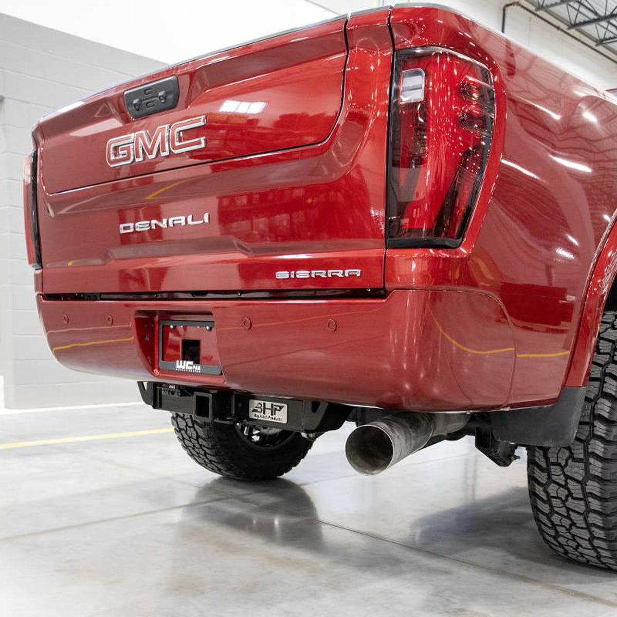 BHP BELOW Roll Pan 2.5 Inch Receiver Hitch 20-26 GM 2500HD/3500HD L5P