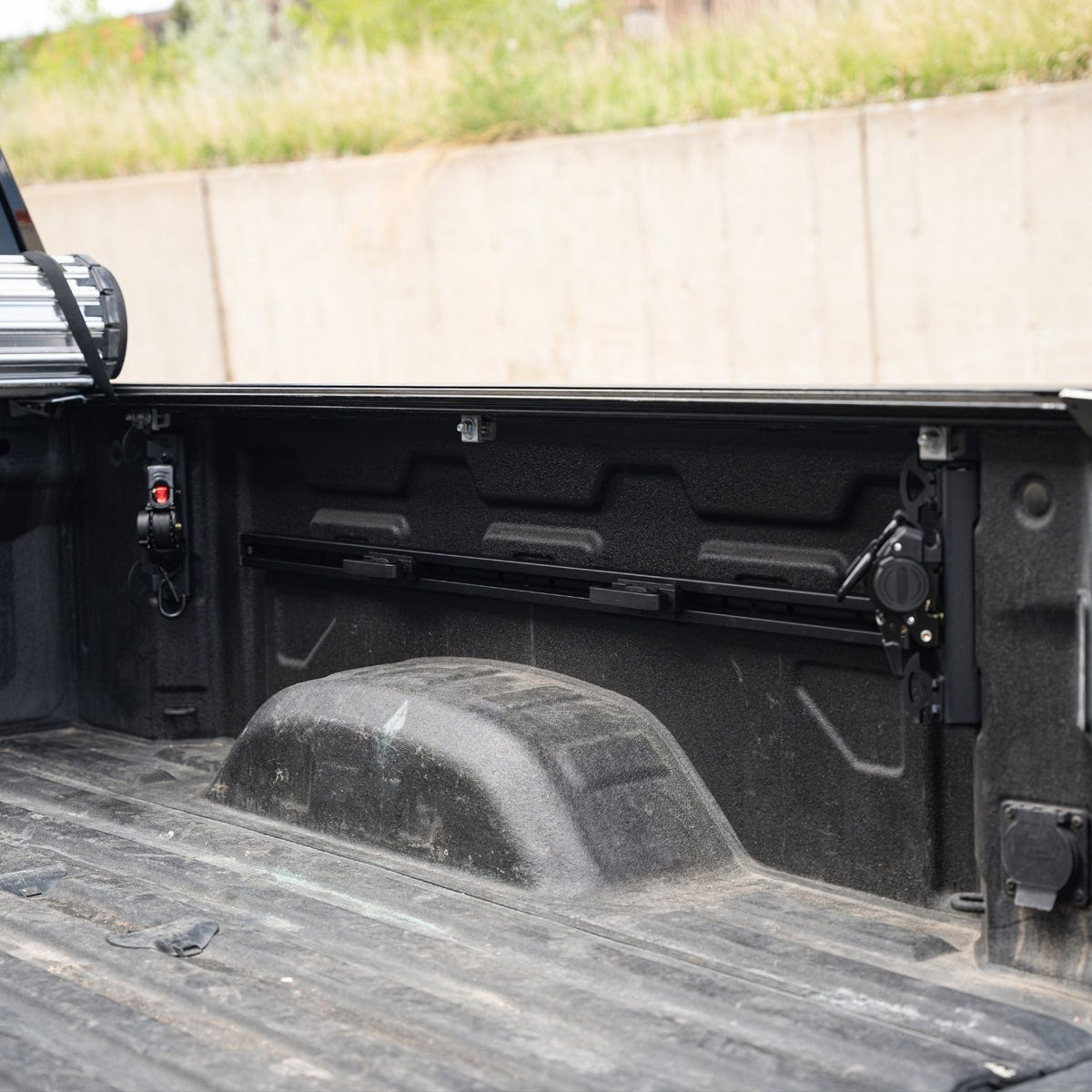 Integral Truck aluminum bedside rail kit for 2020-2026 GM HD trucks