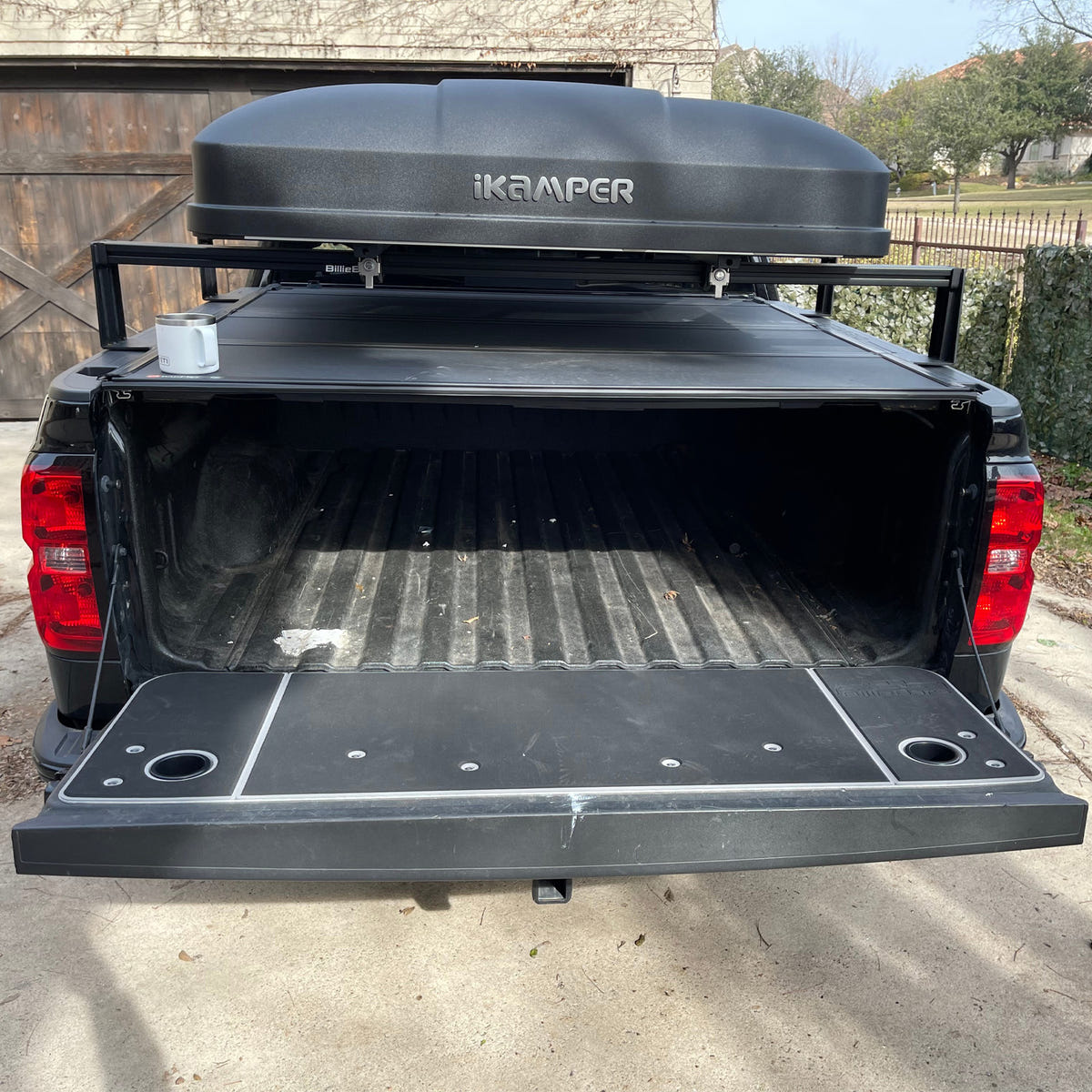 Billie Bars Tailgate Cover 14-18 GM 2500HD/3500HD