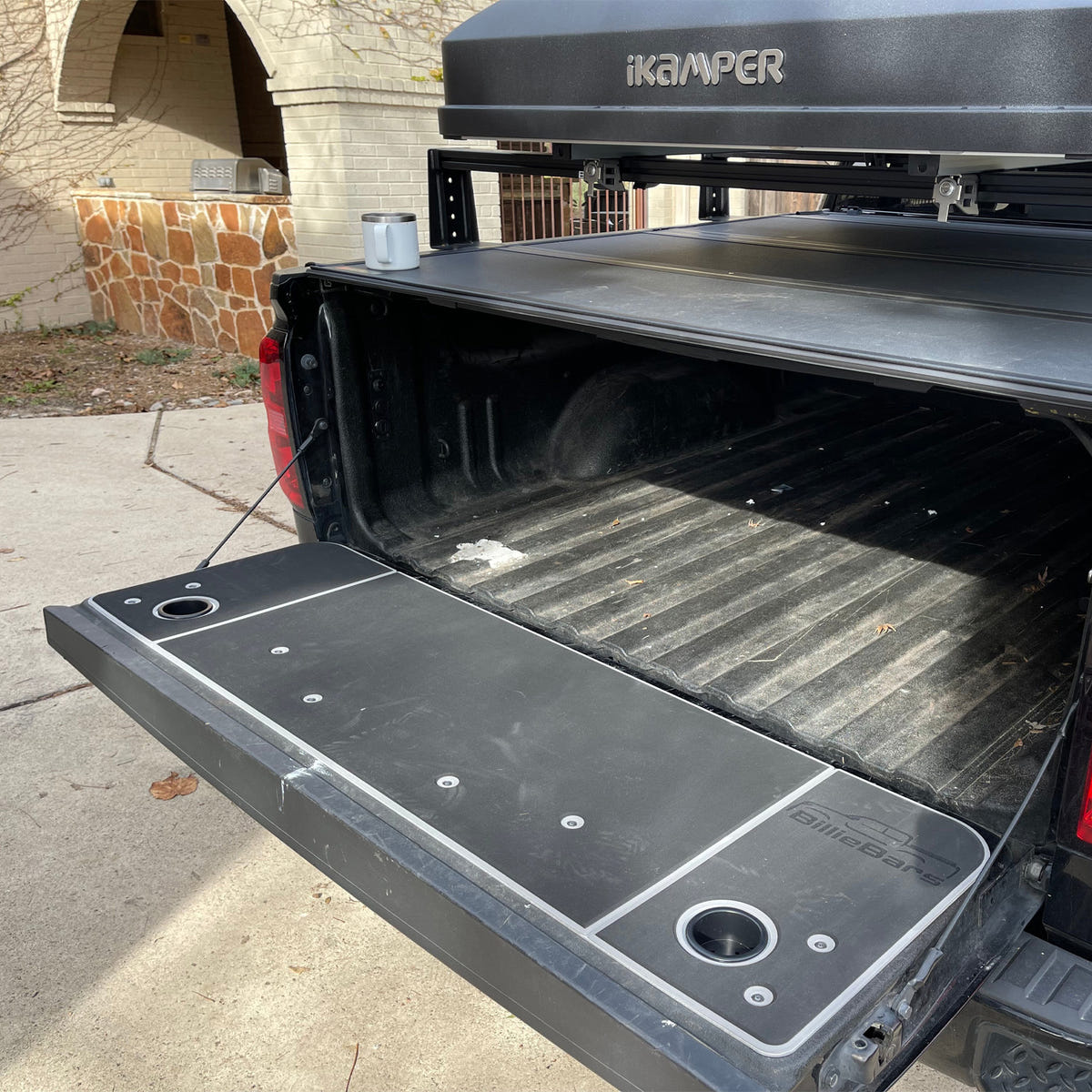 Billie Bars Tailgate Cover 14-18 GM 2500HD/3500HD