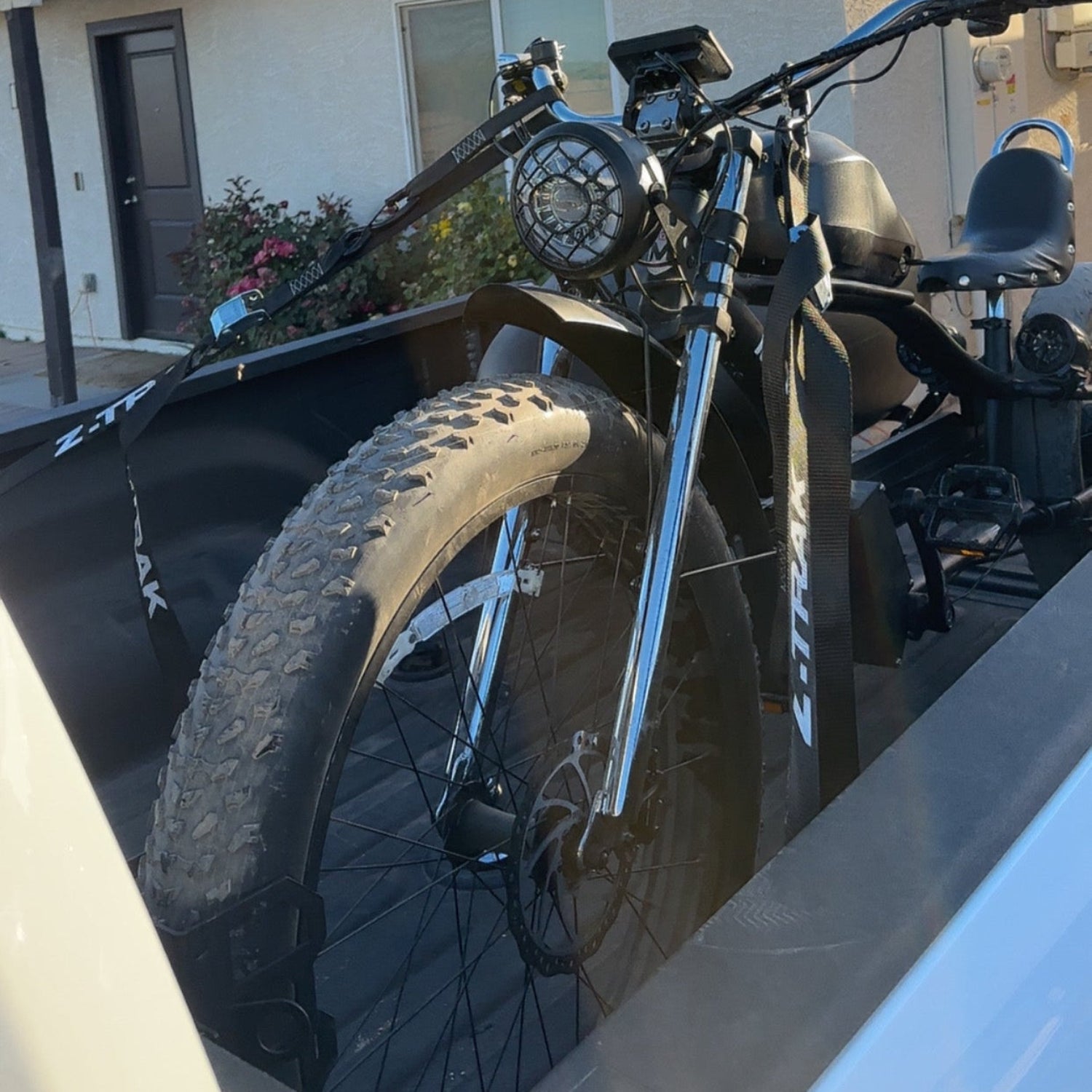 Z-Trak Moto-Chok Super Fat-Tire