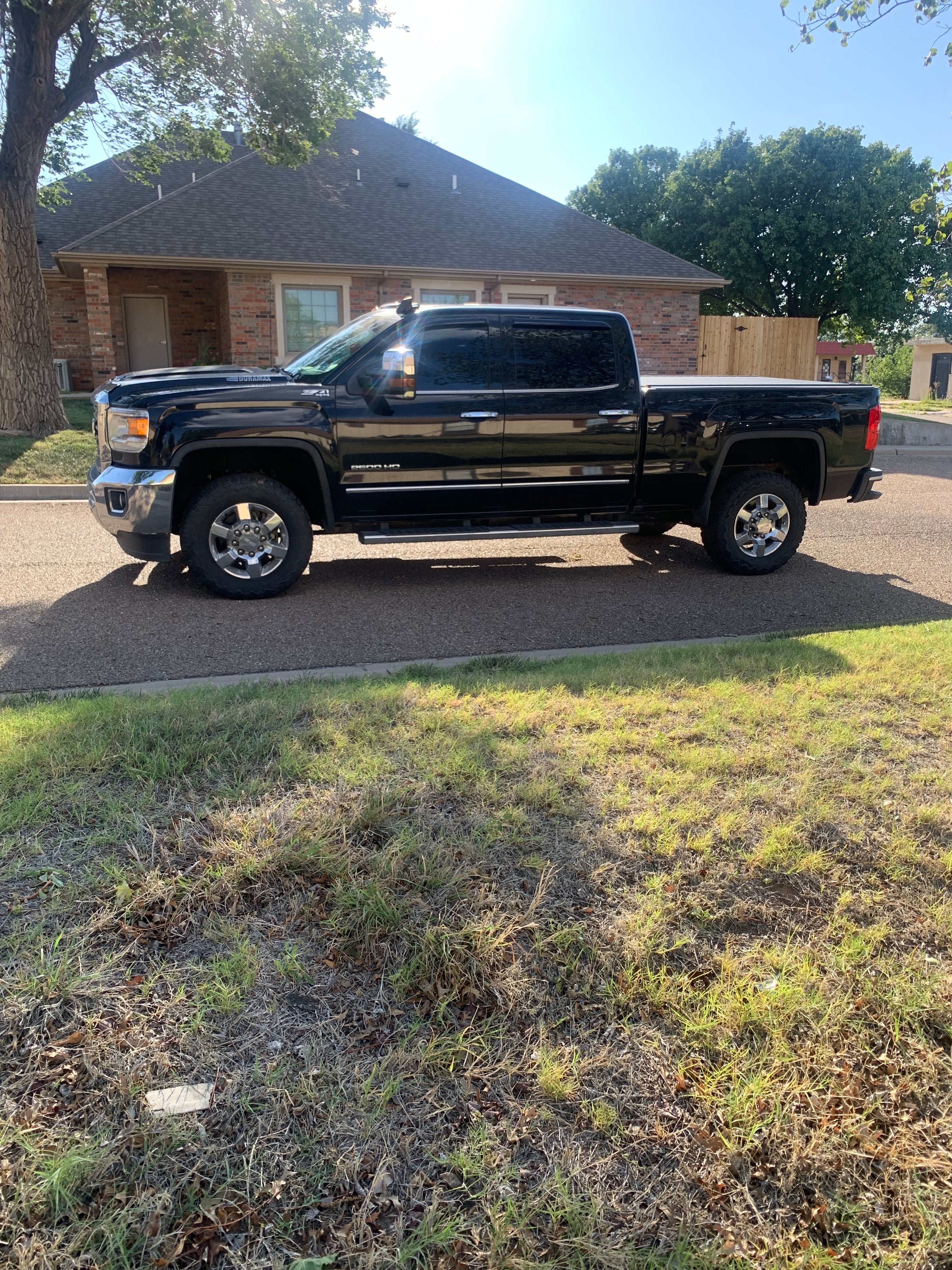 Garage photo - Customer 24345697386861