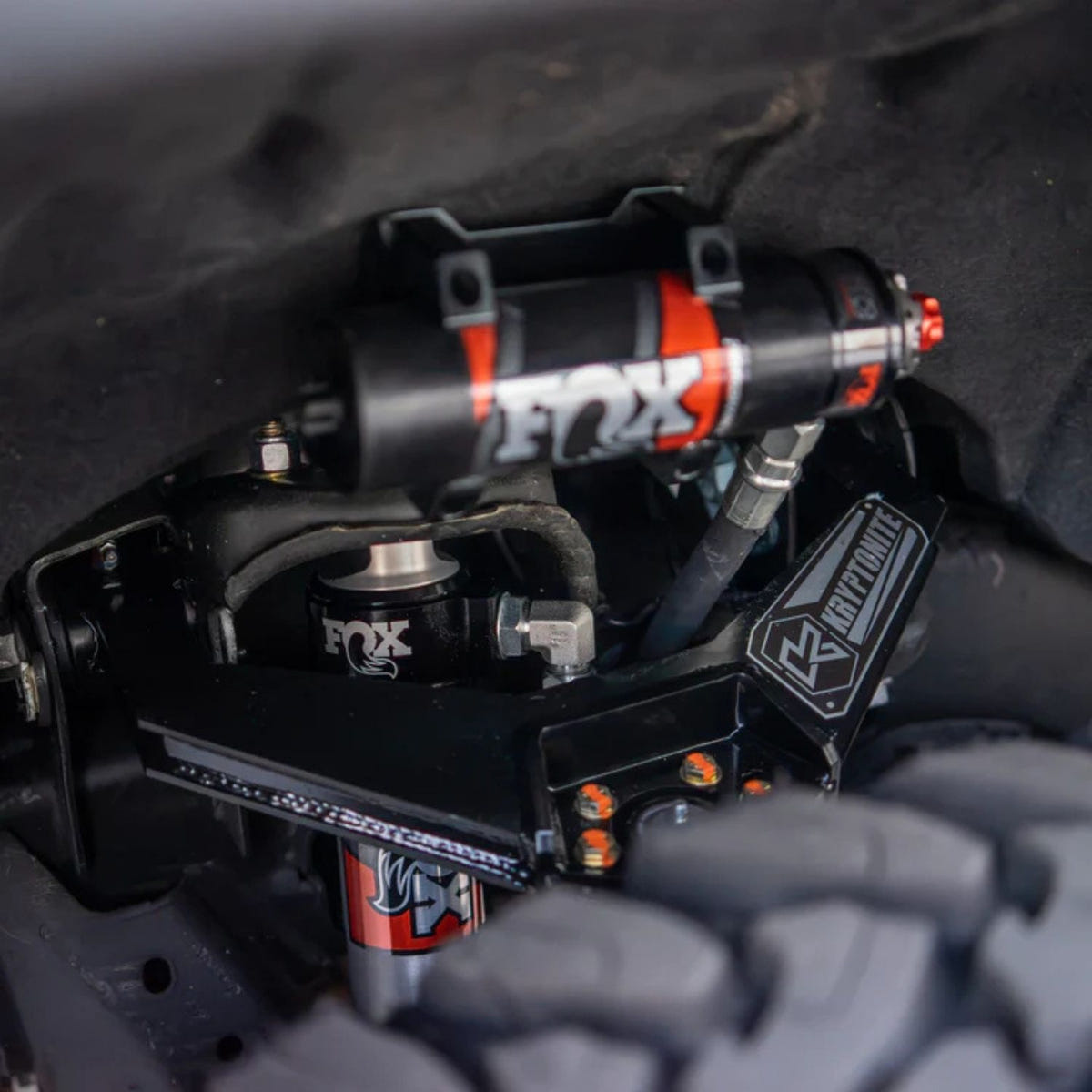 Kryptonite leveling kit with upper control arms for GMC Sierra 3500HD