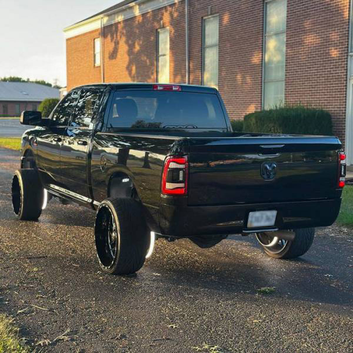 BHP Urethane Roll Pan 10-23 Ram 2500/3500