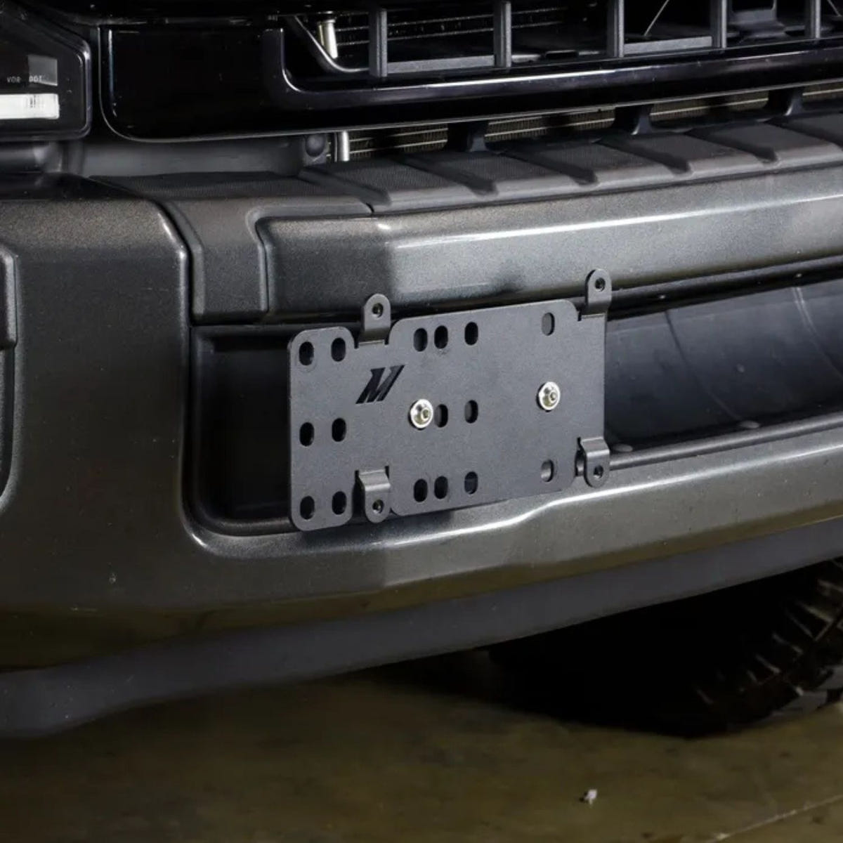 Mishimoto License Plate Relocation Bracket 11-23 Ford F-250/F-350 Super Duty