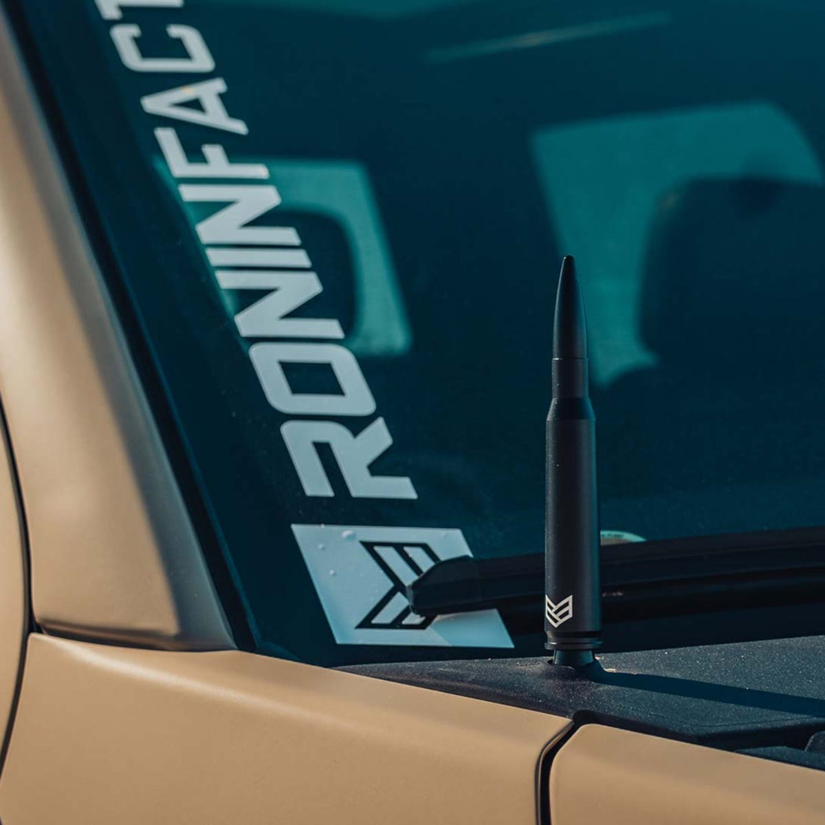 Ronin Factory Smartlock Bullet Antenna 01-26 GM 2500HD/3500HD LB7/LLY/LBZ/LMM/LML/L5P
