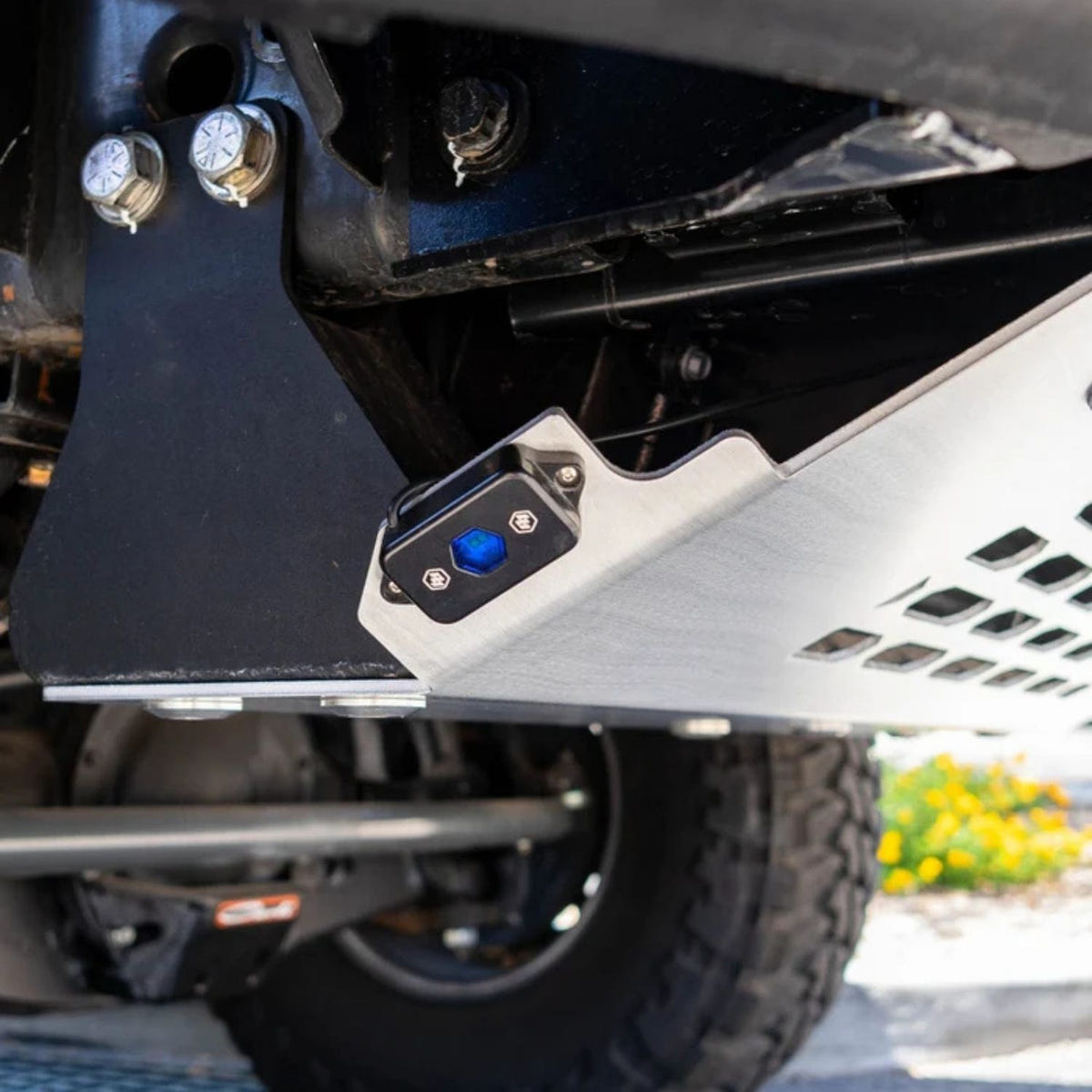 SDHQ off-road skid plate system for 2019+ Ram HD trucks with AEV Prospector bumper