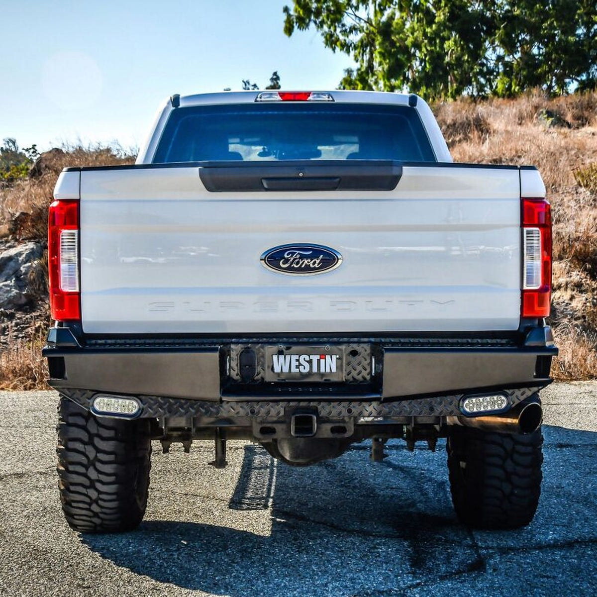 Westin HDX Bandit Rear Bumper for 17-22 Ford F-250 and F-350 Super Duty
