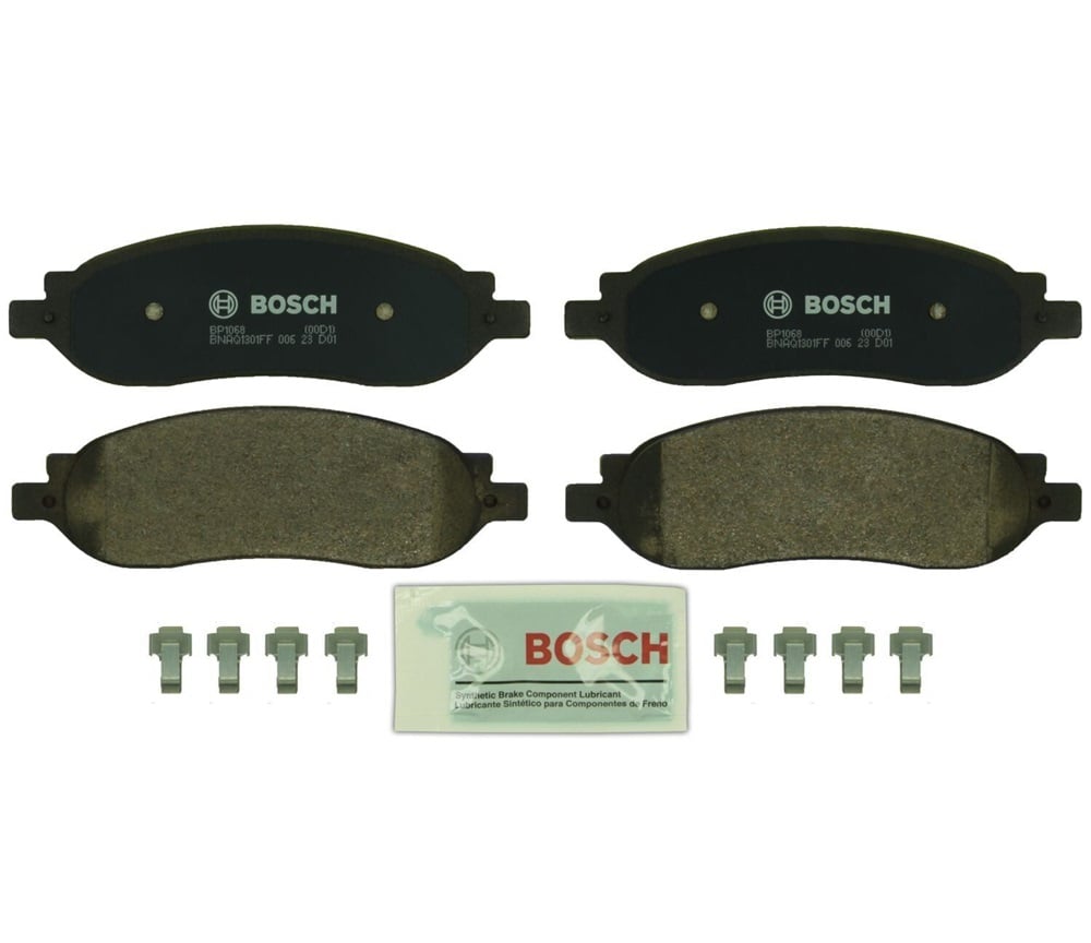 Bosch QuietCast Semi-Metallic Rear Brake Pads for 05-07 Ford F250 and F350