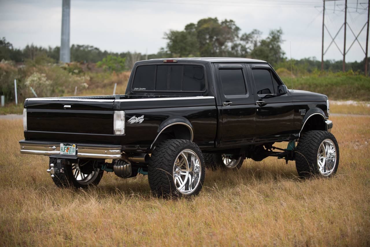 Complete Performance Clear Tail Lights 80-97 Ford F-250/350