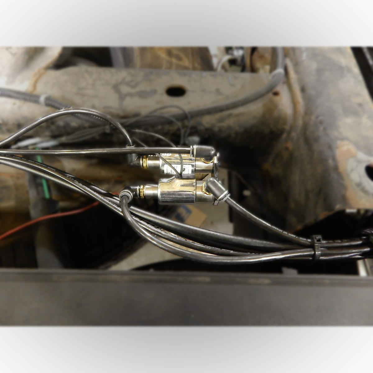 Kelderman Mechanical Self-Leveling Air Control System For 4-Link Suspension