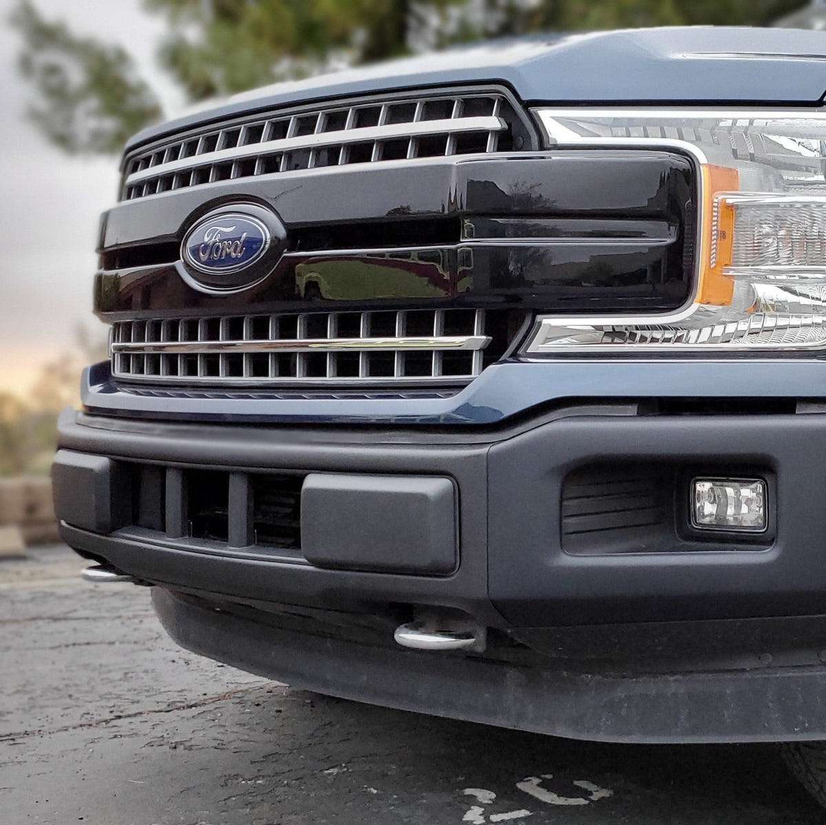 ChromeStoppers Center Bar Grille Overlay 18-20 Ford F-150