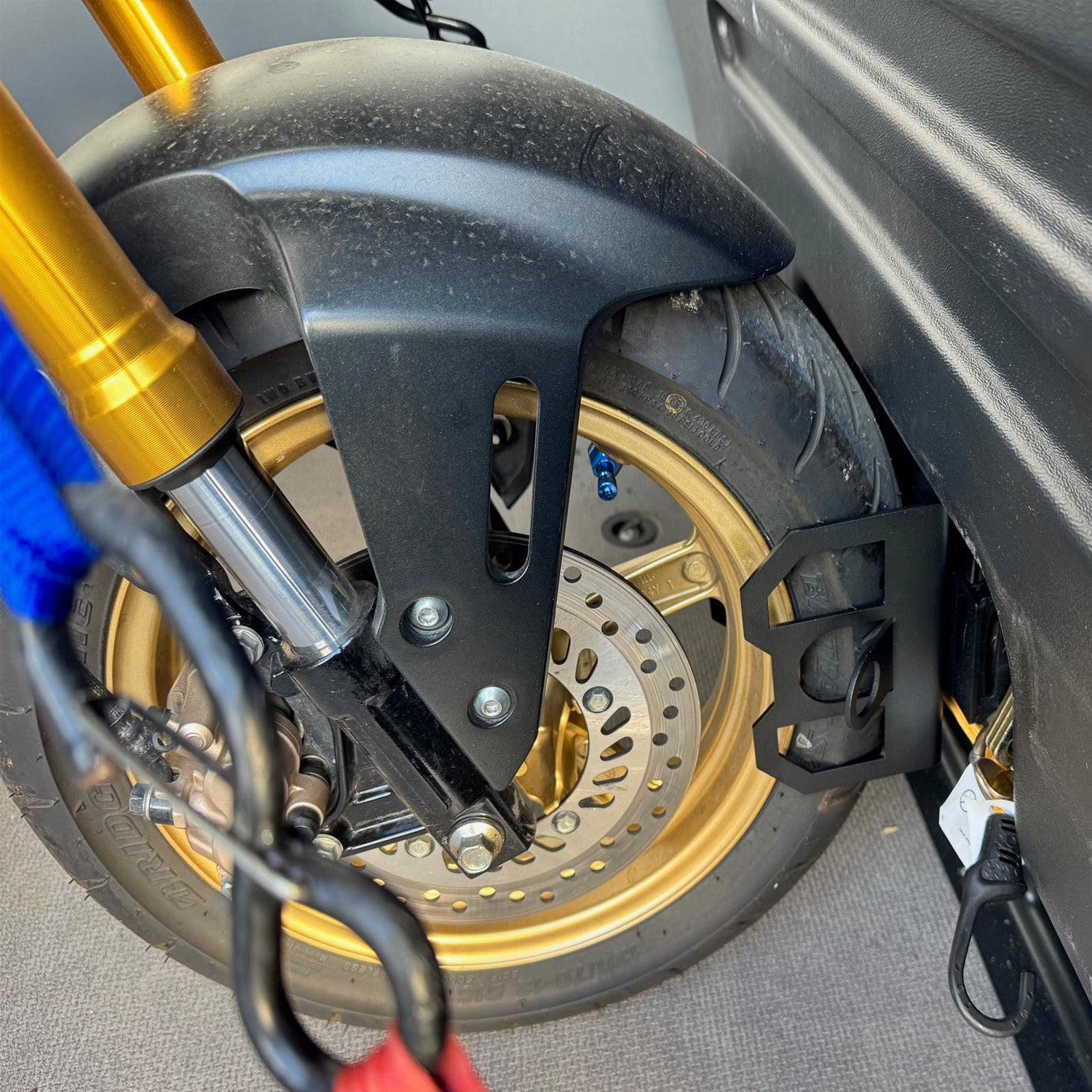 Z-Trak Moto-Chok Super Fat-Tire