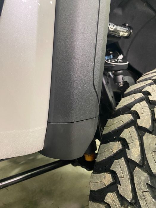 Kelderman Front Fender Flare Caps for 20-24 Chevrolet and GMC 2500HD and 3500