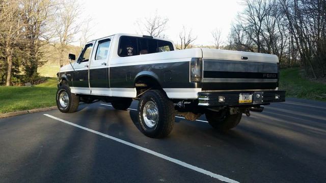 Complete Performance Smoked Tail Lights 80-97 Ford F-250/350